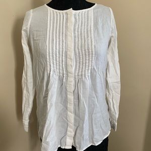 White button down shirt